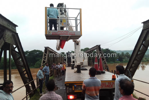 bridge inspect...